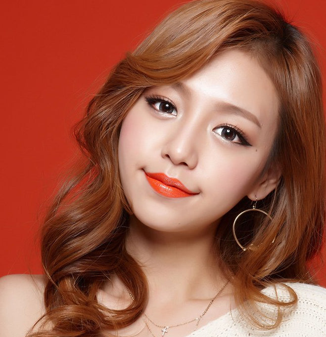 Donnatella Gray (Lentes Tórico para astigmatismo de duración Anual)