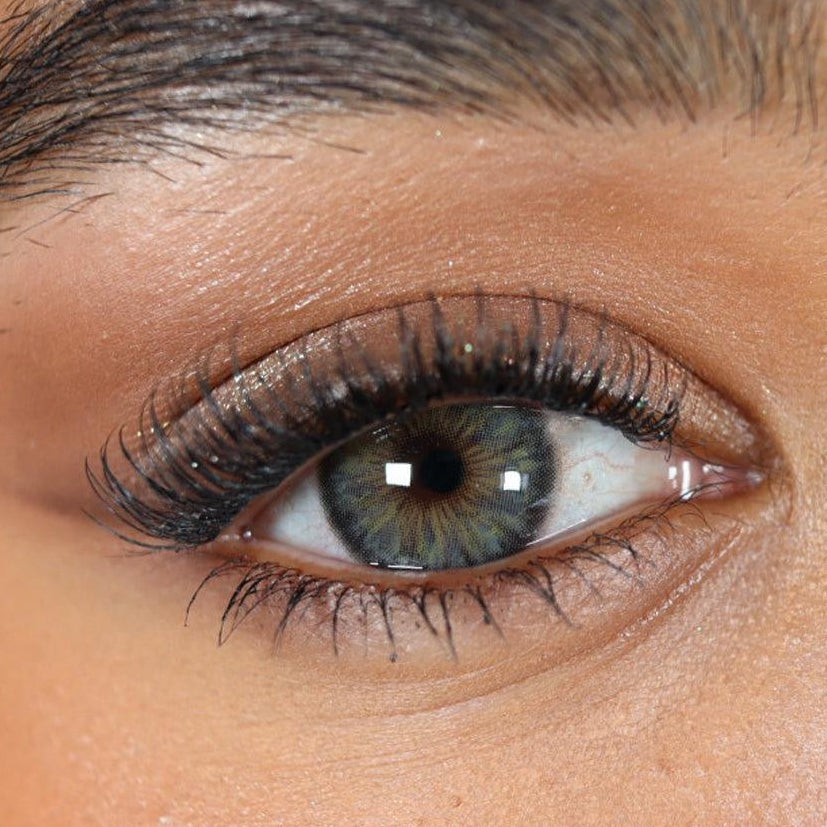 Eloise Gray Green (Lentes de Duración Anual)