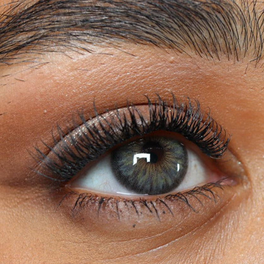 Eloise Gray Green (Lentes de Duración Anual)