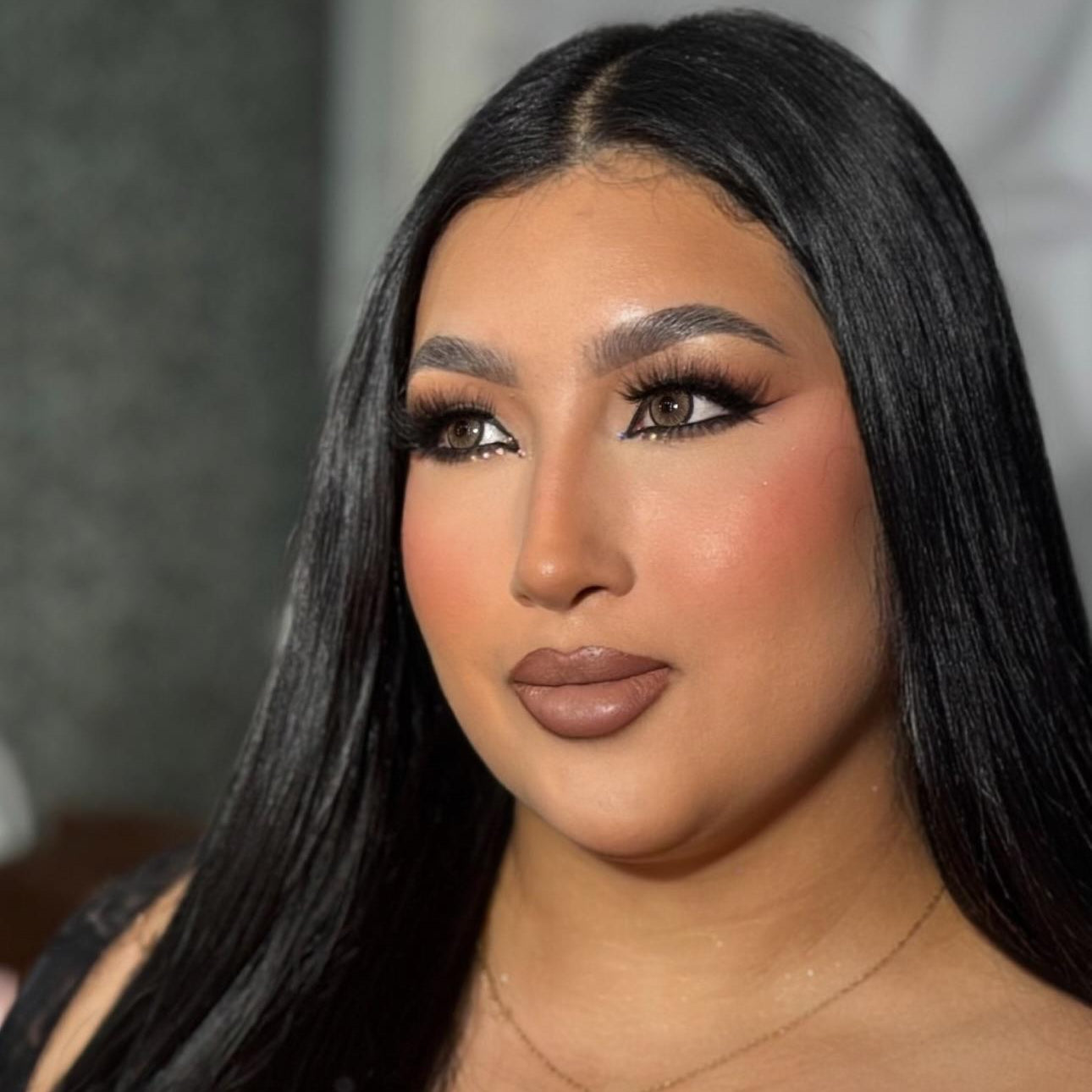 Dolly Brown (Lentes de Duración Anual)