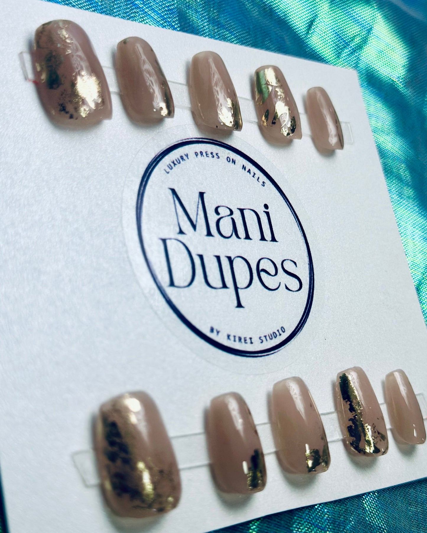 Golden Touch Nude RTS (Press-On Nails hechas a Mano)