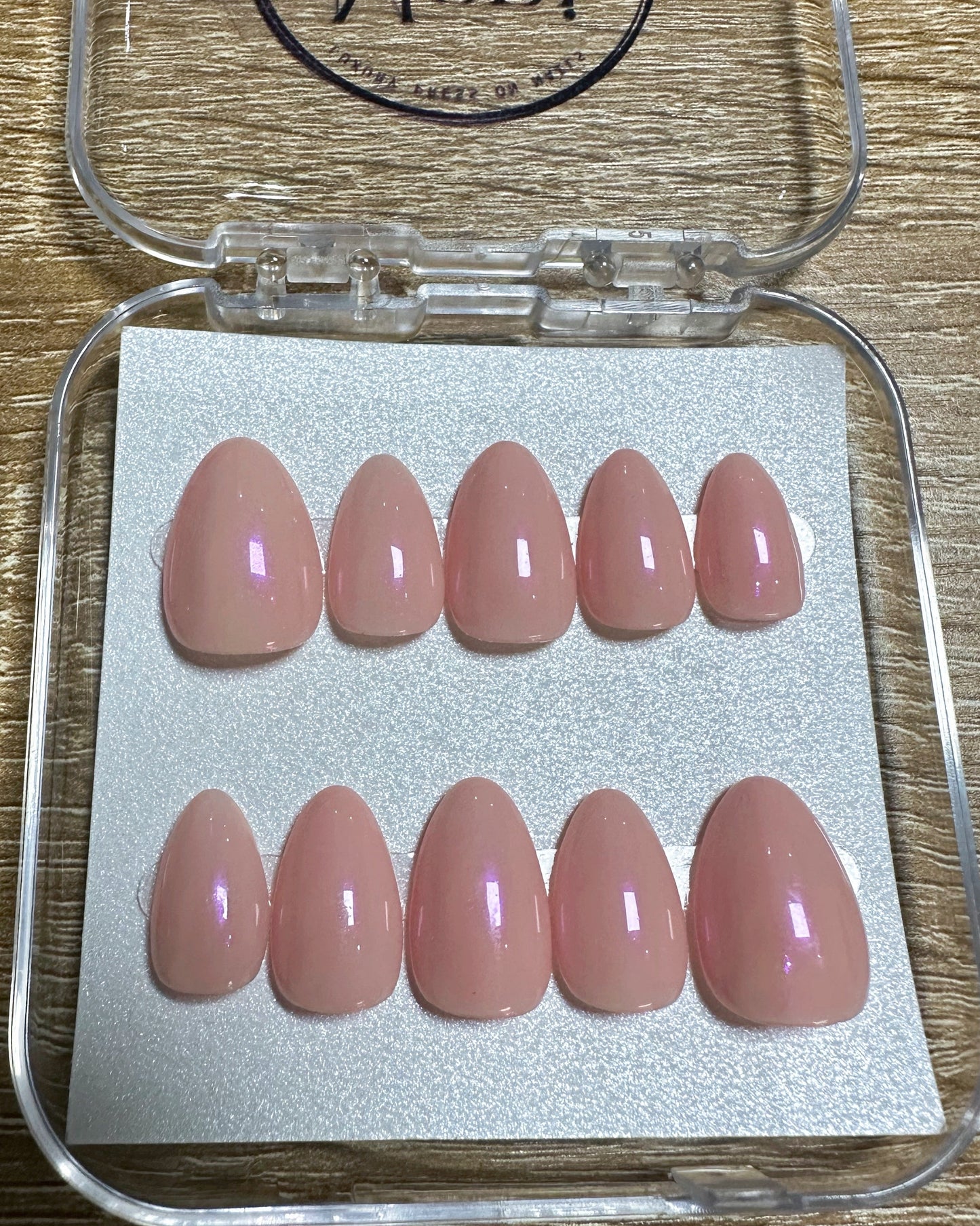 Rose Quartz RTS (Press-On Nails hechas a Mano)